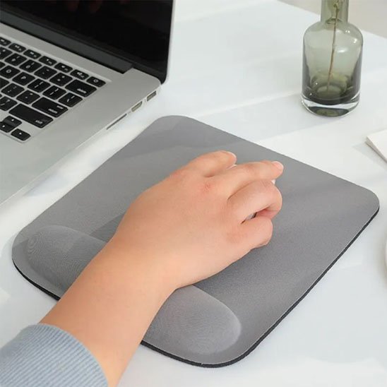 Tapis de souris ergonomique